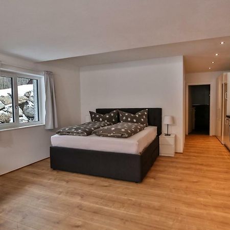 Arlberg Kristall Appartements Dalaas Exterior photo