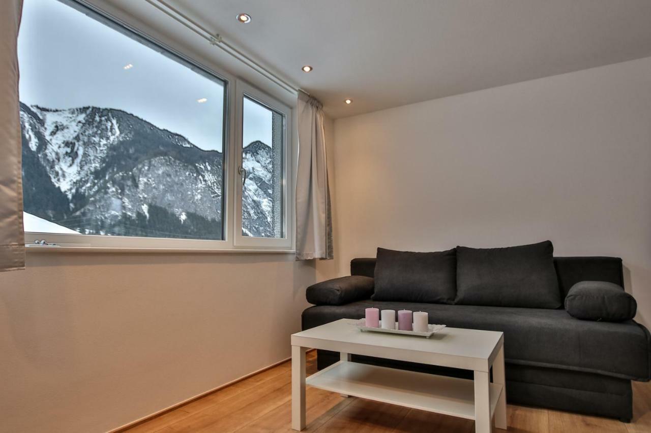 Arlberg Kristall Appartements Dalaas Exterior photo